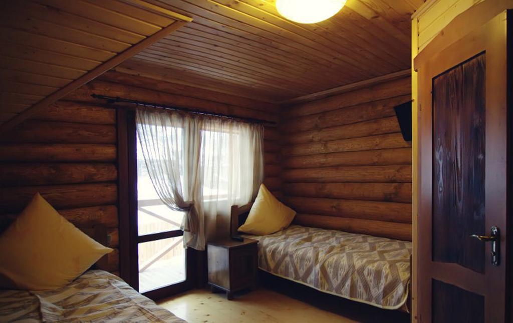 Spa Hotel Zoryani Karpaty Vyshka Habitación foto